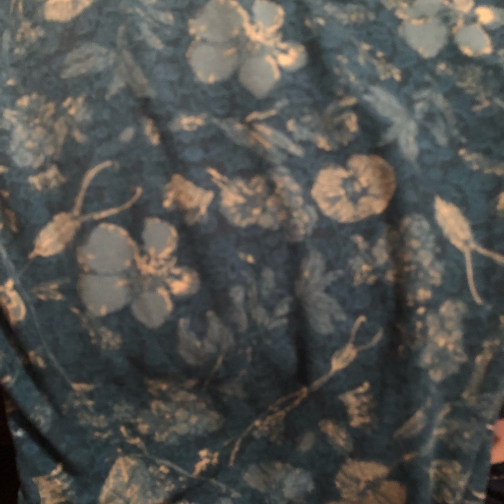 Lularoe leggings.